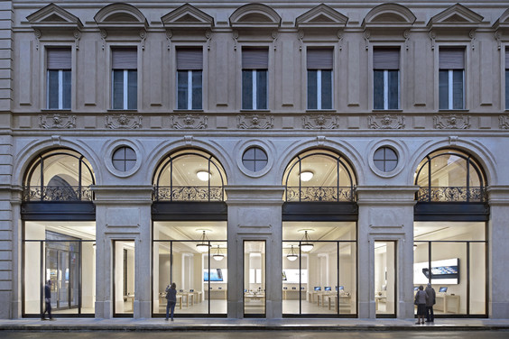 Apple Store Via Roma